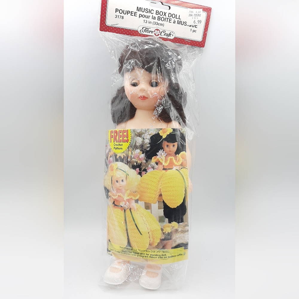 Vintage Fibre Crafts Music Box Doll #3178 Brown Hair White Shoes 1989 Unopened